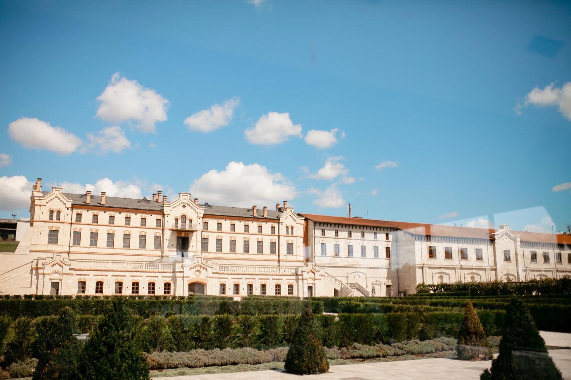 Castel Mimi Wine Resort Bulboaca Kültér fotó